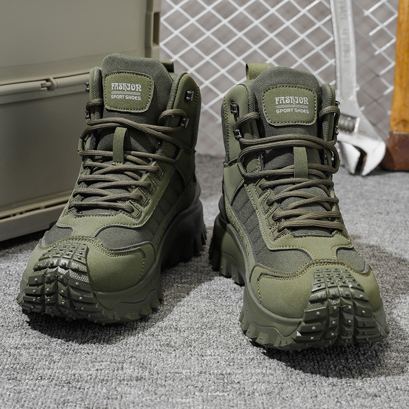 Autumn New High-Top Plus Size  - огляд і ціна Outdoor Adventure Shoes