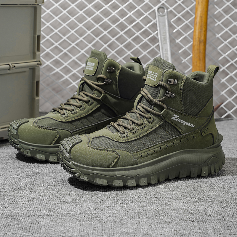 Autumn New High-Top Plus Size  - огляд і ціна Outdoor Adventure Shoes