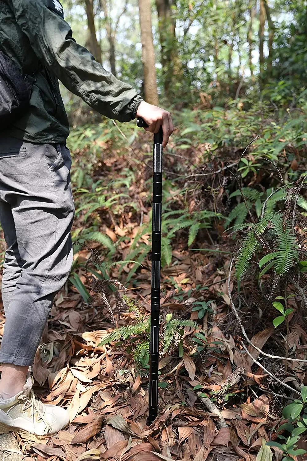 Outdoor Camping Walking Stick  - огляд і ціна Outdoor Adventure Walks
